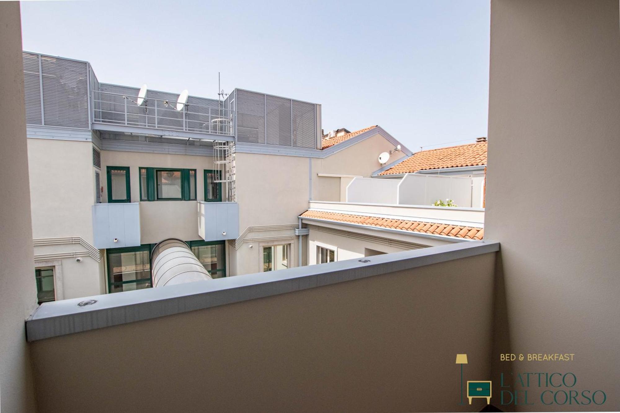 L'Attico Del Corso Apartman Trieszt Kültér fotó